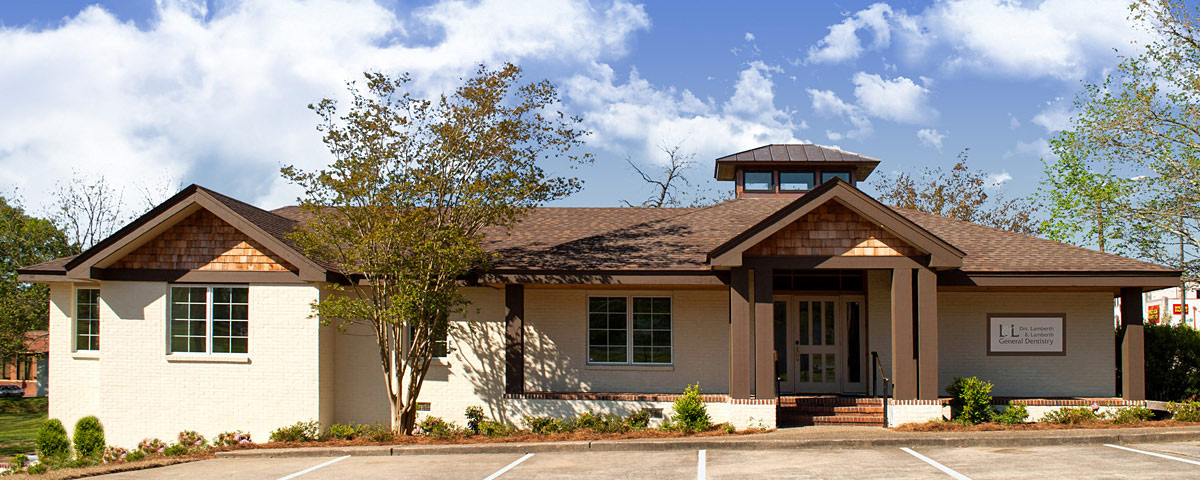Lamberth & Lamberth Dentistry office